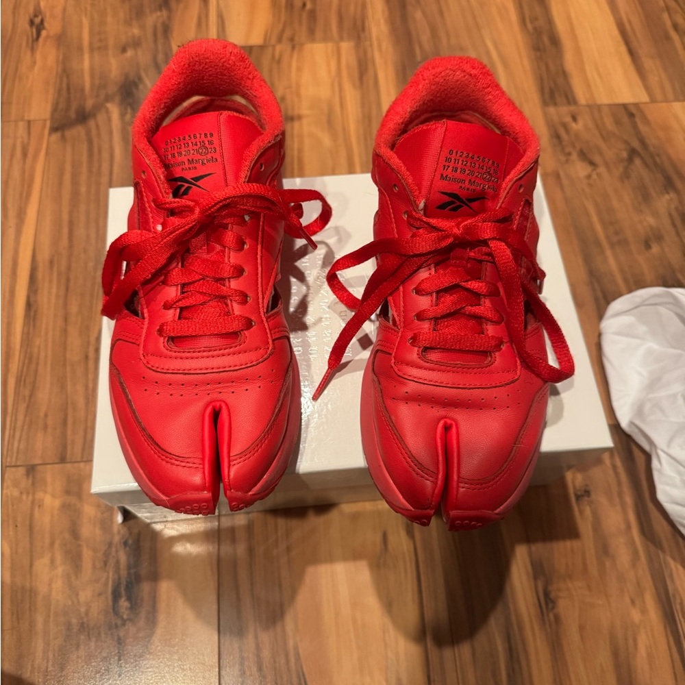 Reebok x Maison Margiela Tabi Sneakers, Red, size 39